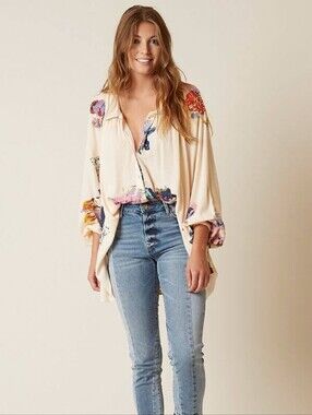 Anthropologie Free People Meadow Lark Tunic Shirt Cream Floral
